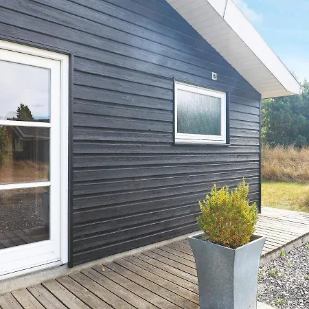 Three-bedroom In 21 Holiday home Aalbaek